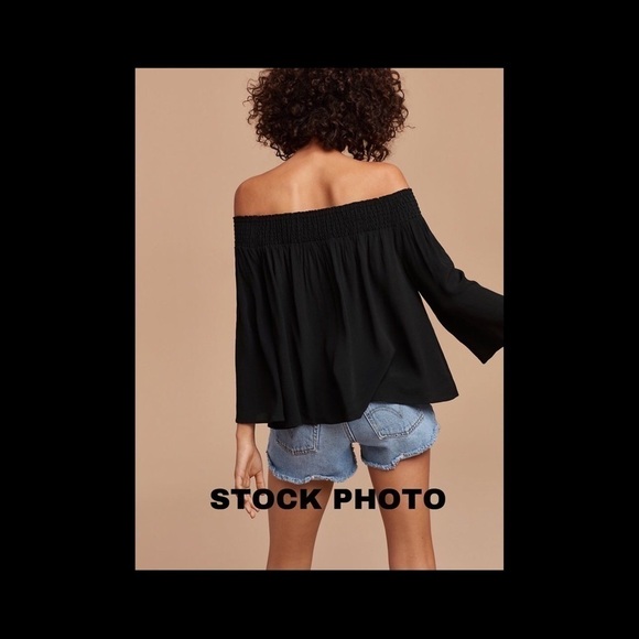 ARITZIA TALULA Marcilly Blouse - Picture 4 of 6